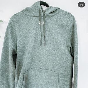 UNDER ARMOR SWEATSHIRT